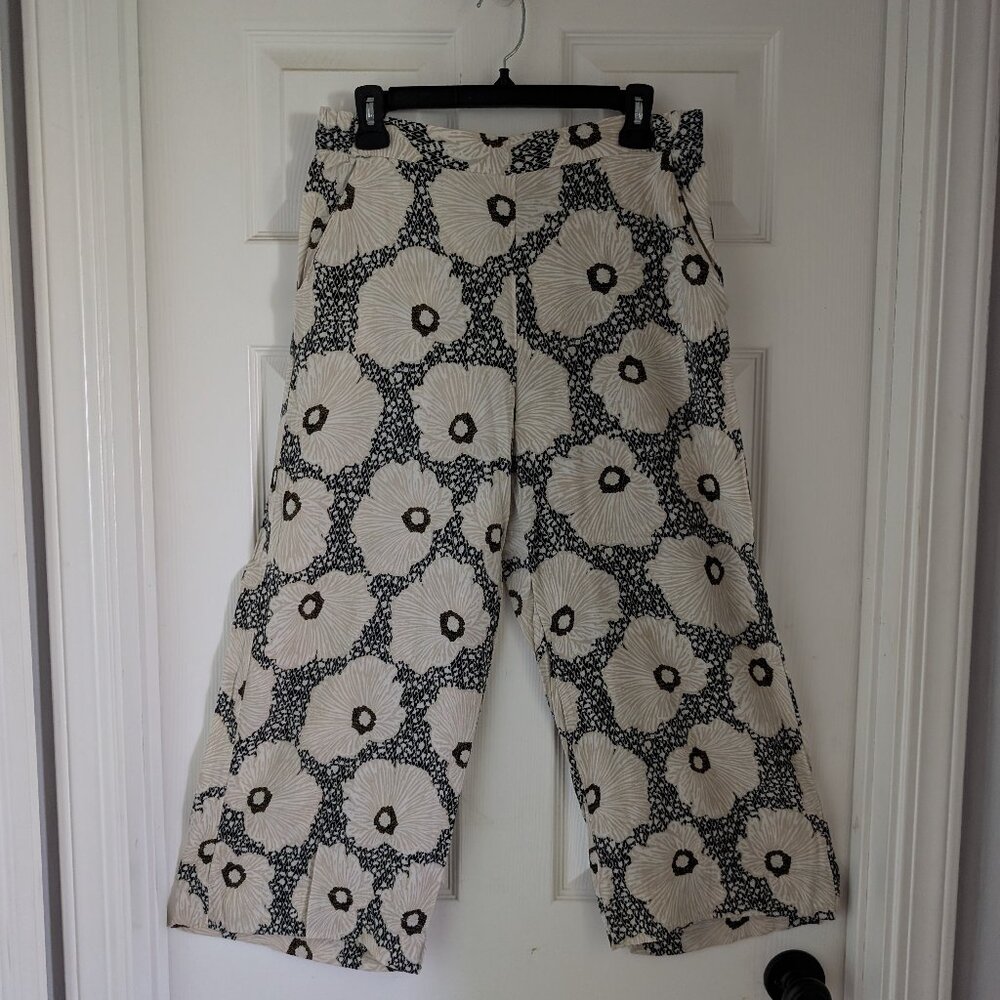 Floral Print, Wide Leg Crop Pants with Pockets